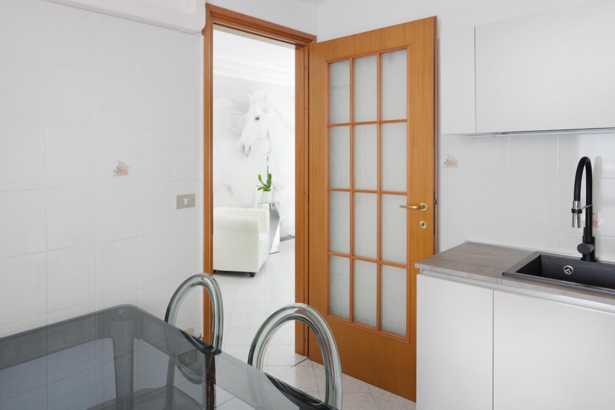 Casa Louise - Appartamento Don Bedetti Bologna Buitenkant foto
